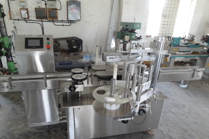 Automatic Self Adhesive Labeling Machine: Double Side Automatic Self Adhesive Labeling Machine: Double Side